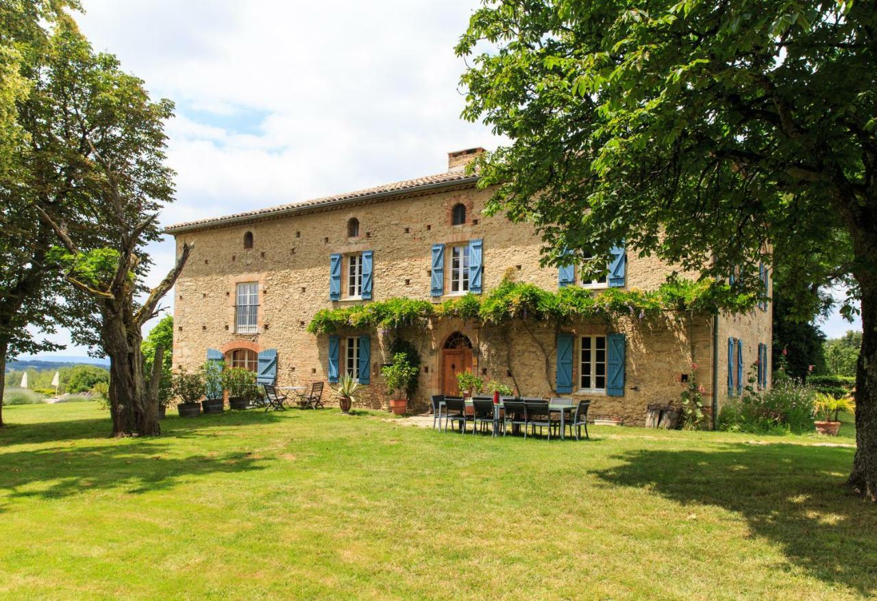 Bed and Breakfast Au Mas Des Calmettes Parisot  Экстерьер фото